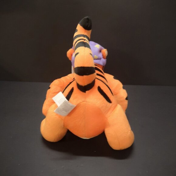 Vintage Mattel Bed Time Tigger Plush with Light Up Candlestick 10" Tall - Picture 6 of 9